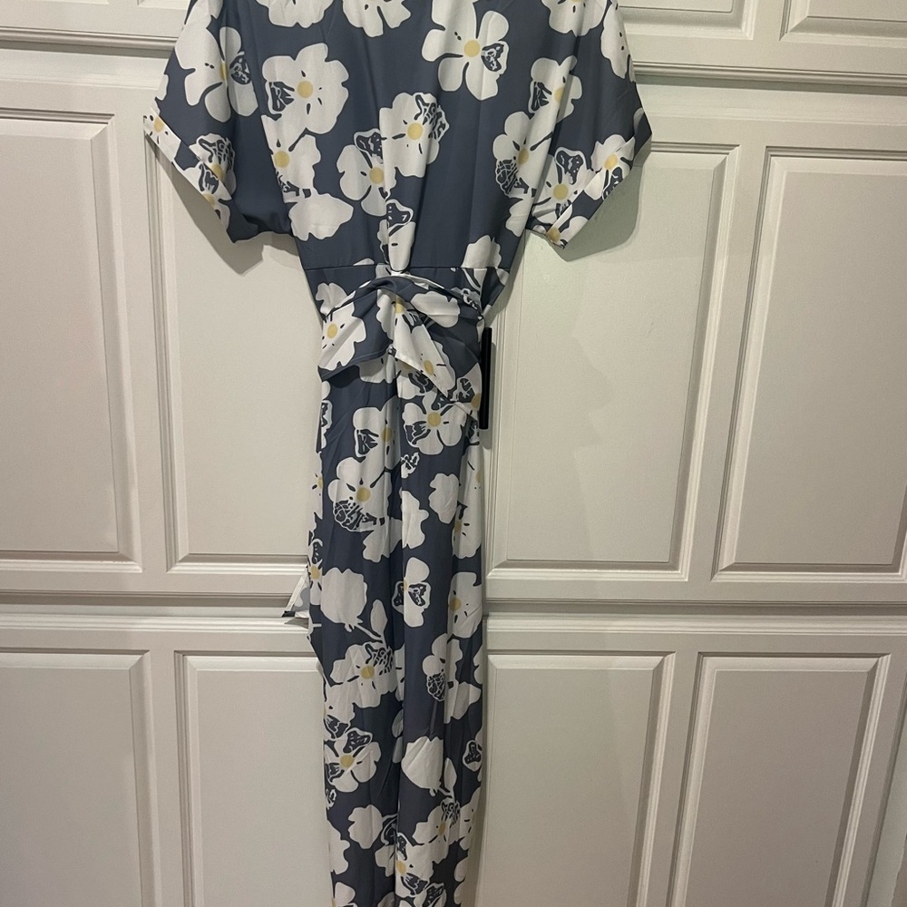 Madewell Floral Print Dress in Gray and White